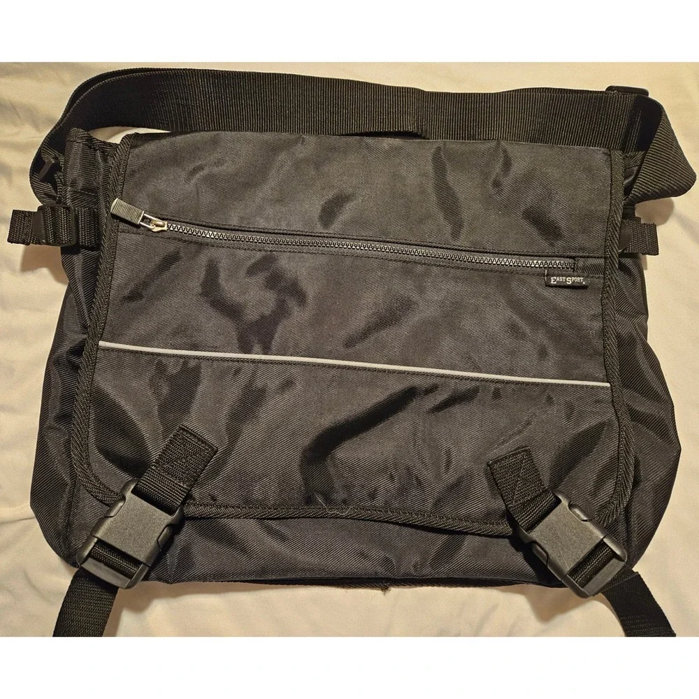 EastSport Black Nylon Messenger Bag Crossbody Laptop Travel School Reflective